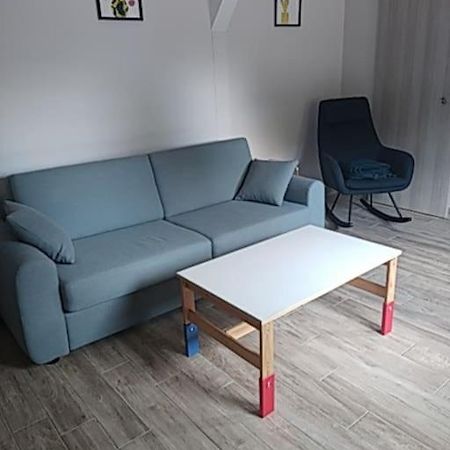 Maison Agreable Avec Stationnement Privatif 昂古莱姆 外观 照片